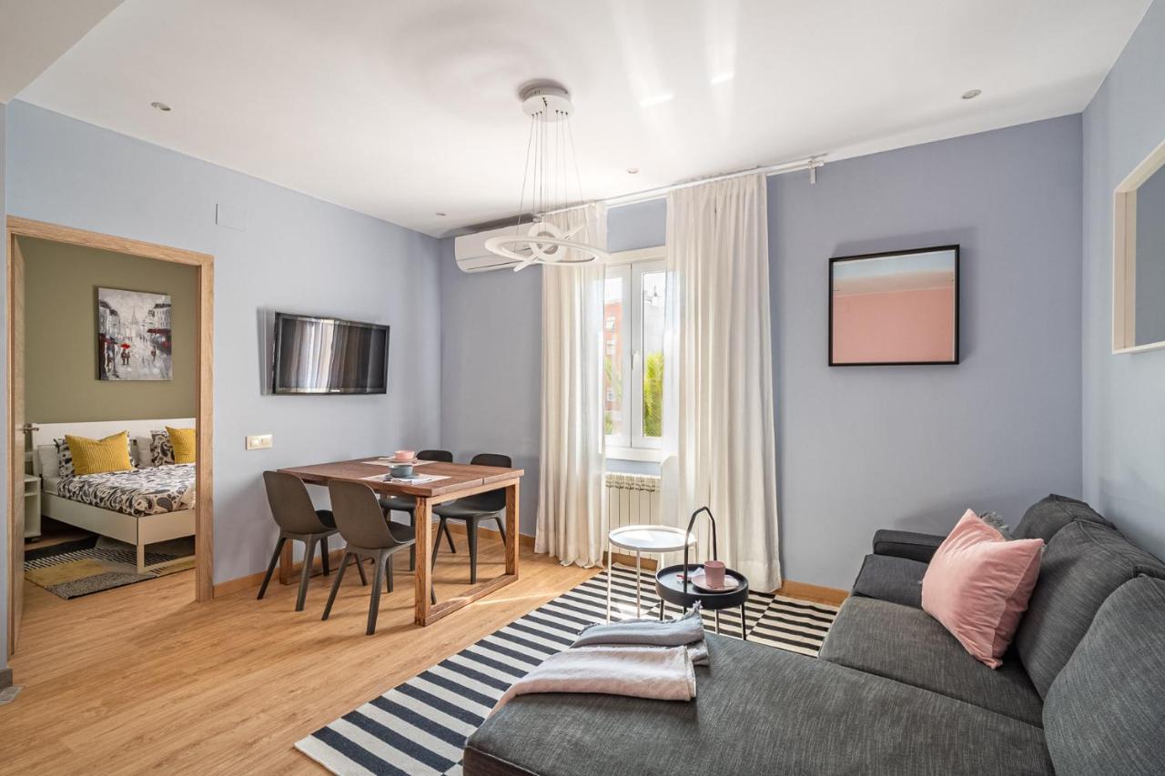 Three Bedrooms Apartment Barcelona Eksteriør billede