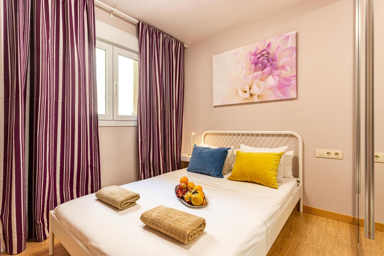 Three Bedrooms Apartment Barcelona Eksteriør billede