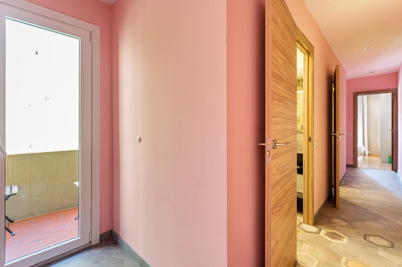 Three Bedrooms Apartment Barcelona Eksteriør billede
